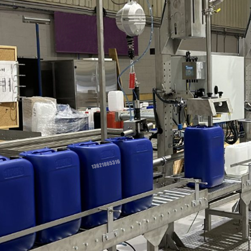 樹脂灌裝機(jī),潤(rùn)滑油灌裝機(jī),固化劑灌裝機(jī),溶劑灌裝機(jī) 樹脂灌裝機(jī),潤(rùn)滑油灌裝機(jī),固化劑灌裝機(jī),溶劑灌裝機(jī)